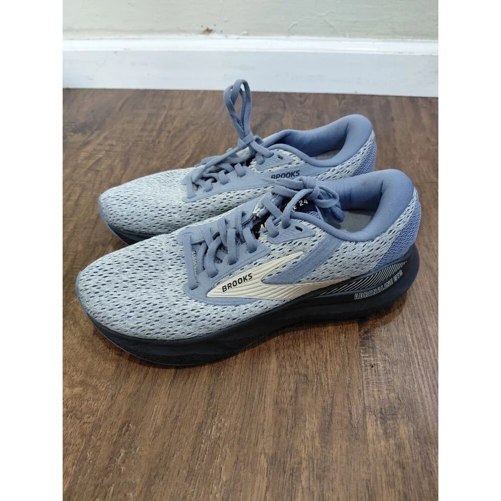 Size 8.5B - Brooks Adrenaline GTS 24 Country Wash Women's Sneakers